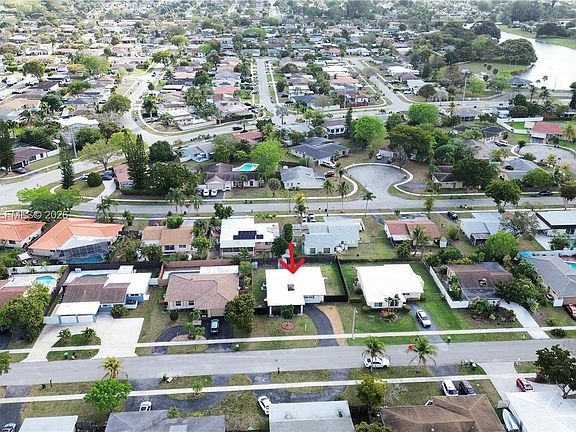 3rd image of 8116 NW 72nd Ave