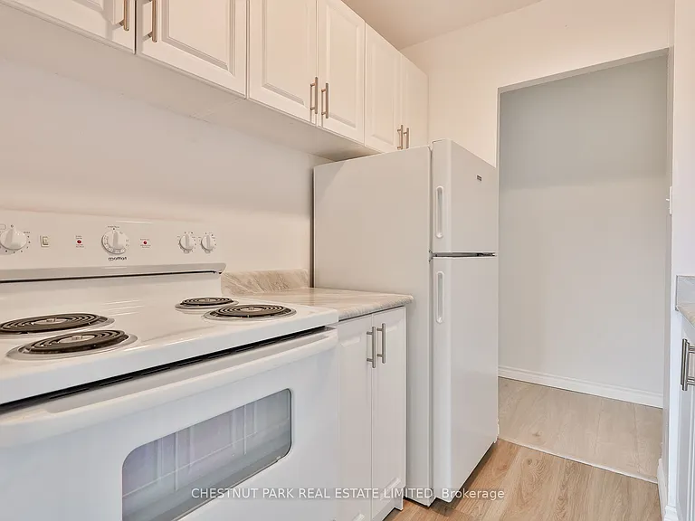 888 Glen St #408 — Photo 18