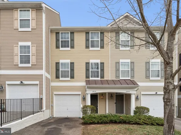 2918 Truffle Oak Pl, Woodbridge, VA 22191