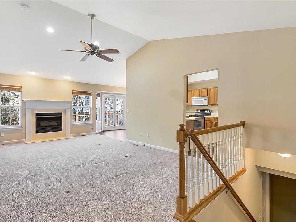 453 Winter Bluff Dr, Fenton, MO 63026 Zillow