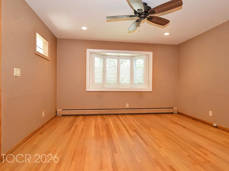 24 Maple Ave #1 — Photo 7