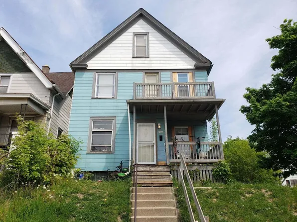 3244 North 21st STREET, Milwaukee, WI 53206