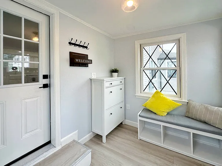 28 Arnold St #1 — Photo 17