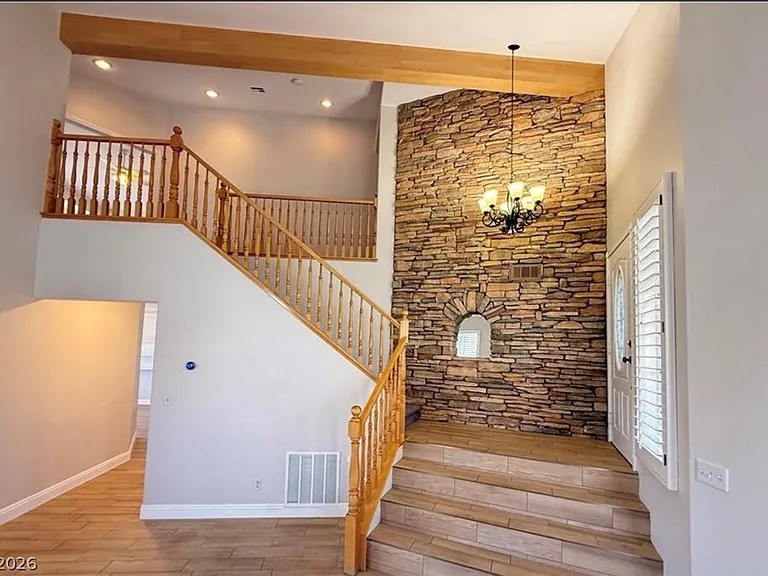 32 Sandwedge Dr — Photo 5