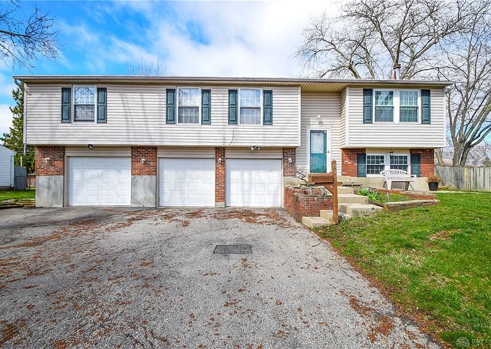 1st image of 817 Barkins Ave