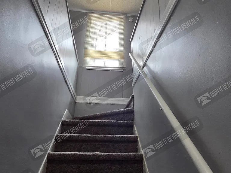 14757 Wilfred St — Photo 12