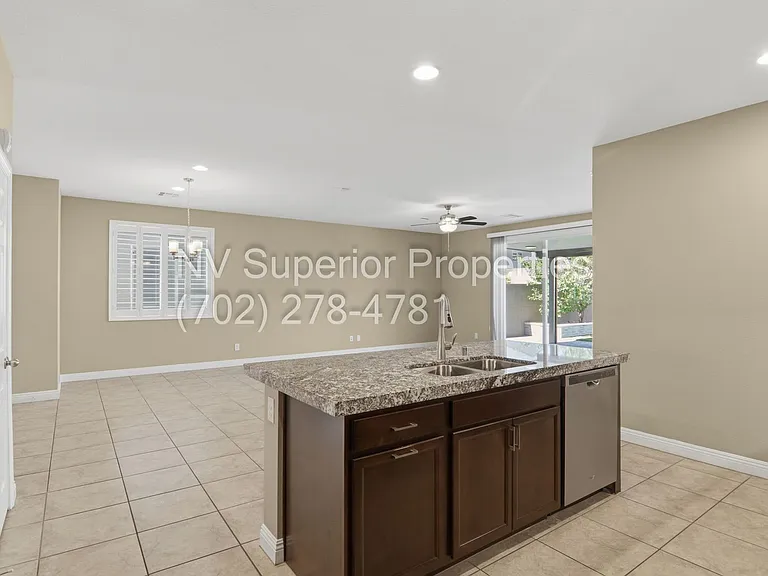 4627 Chestnut Tiger St — Photo 26