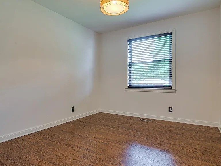 533 American Rd — Photo 14