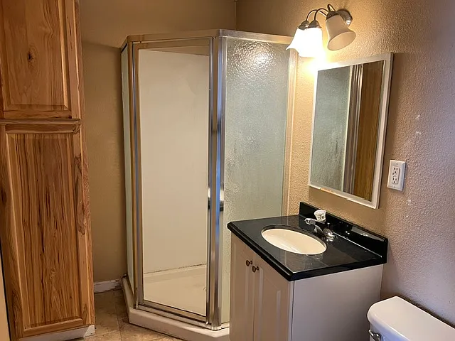2 bed, 950 sqft, $850 — Photo 2