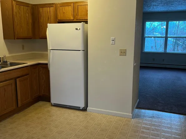 6129 W D Ave, Kalamazoo, MI 49009