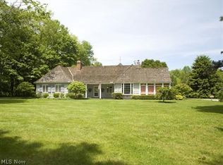 6961 Eagle Mills Rd, Willoughby, OH 44094