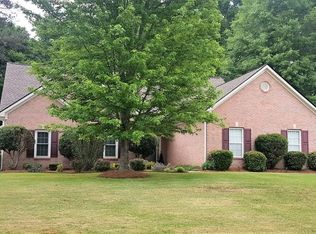 5640 Waldens Farm Dr, Powder Springs, GA 30127