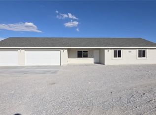 1021 Manse Rd, Pahrump, NV 89048
