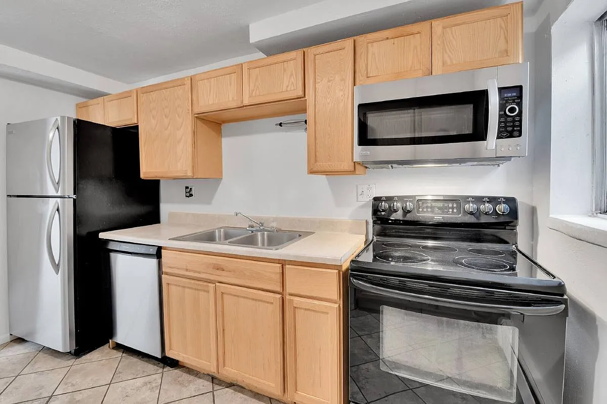 1201 Brentwood St #5 in Denver, CO 80214 — Photo 4