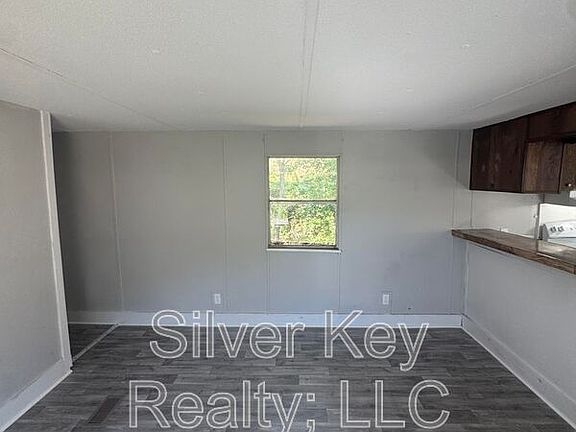 3rd image of 535 Old Mine Rd Unit 3