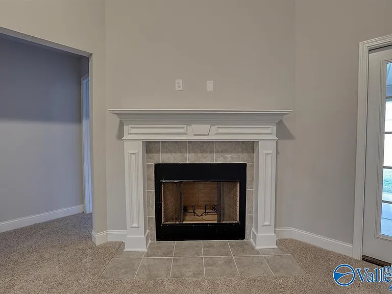 226 Abercorn Dr — Photo 7