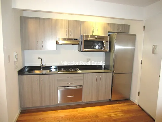 Rented by Mirador Real Estate | media 19