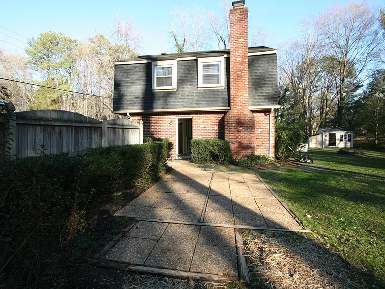12141 Old Buckingham Rd — Photo 32