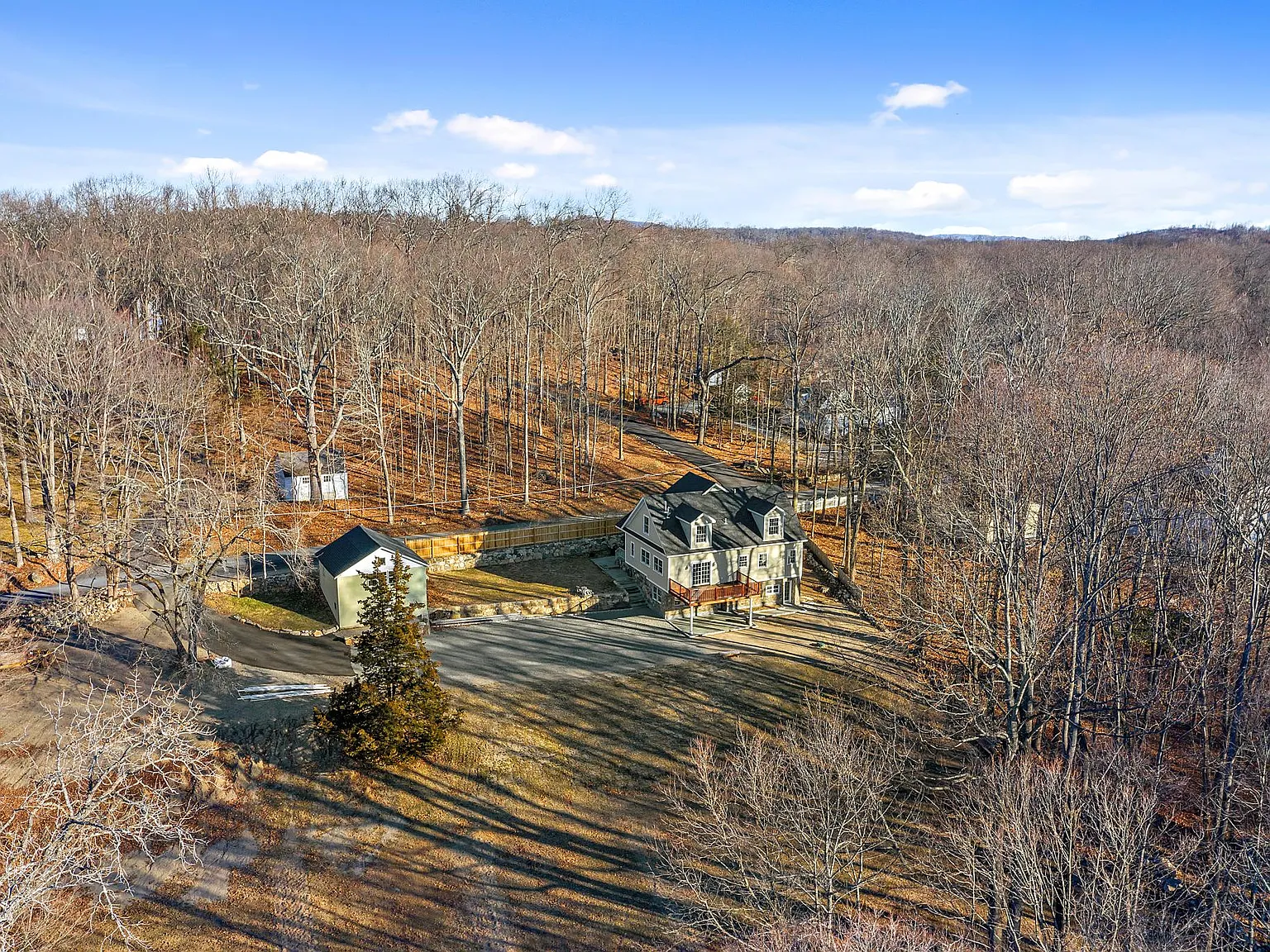 3 Finch Rd — Photo 1