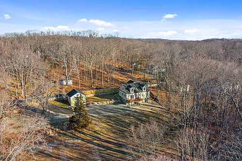 3 Finch Rd #B Photo 1