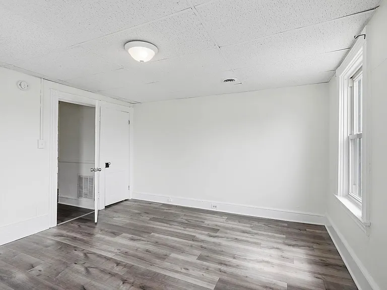 849 Manor St #851 — Photo 12