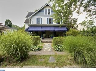 410 Grove Pl, Narberth, PA 19072