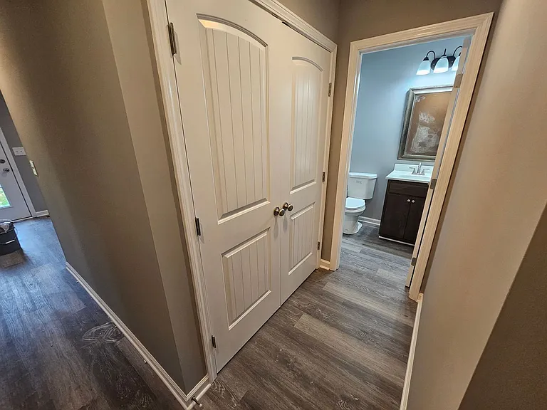 211 Sims Ln — Photo 8