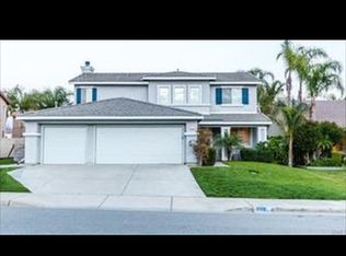 6635 Heathrow Ave, Fontana, CA 92336