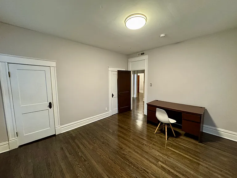 6114 Waterman Blvd #2F — Photo 5