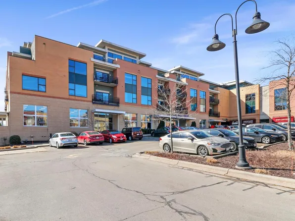 555 South Midvale Boulevard #327, Madison, WI 53711