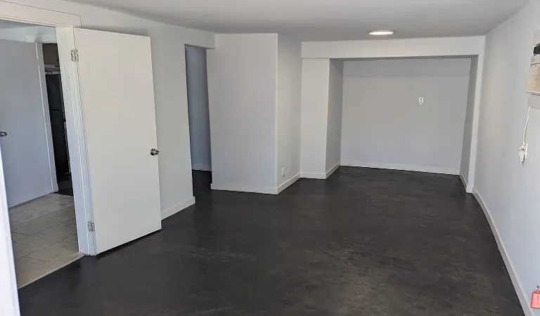 1841 E Harvard St #GUEST HOUSE — Photo 3