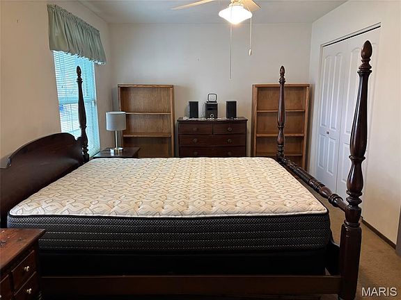 4th image of 319 David Dr