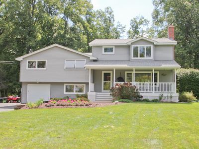 799 Bridge St, Suffield, CT, 06078