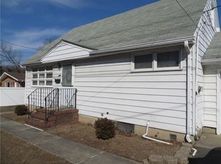 248 Ernston Rd, Parlin, NJ 08859