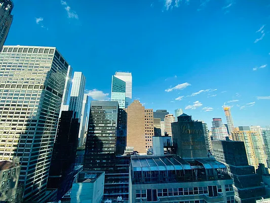 Rented by Winzone Realty Inc | media 24