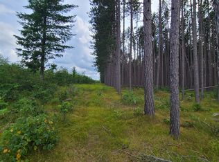 Grouse Ln, Crivitz, WI 54114