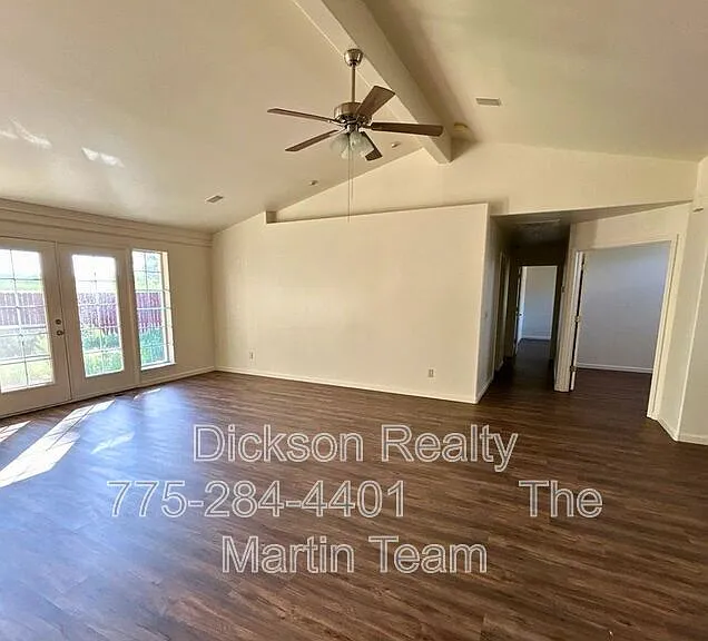 1227 Green Valley Dr — Photo 5