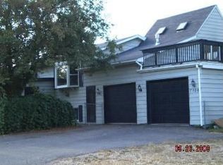 7706 Scandia Trl N, Forest Lake, MN 55025