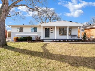 4223 Yorba Linda Blvd, Royal Oak, MI 48073