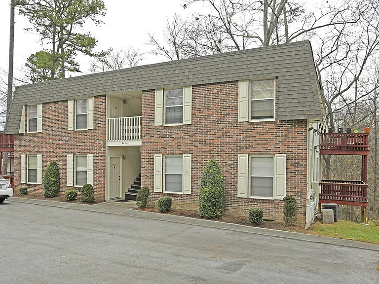 Breckenridge Apartment Homes — Photo 22