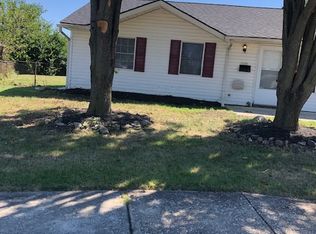 900 Aladdin Ct, Columbus, OH 43207
