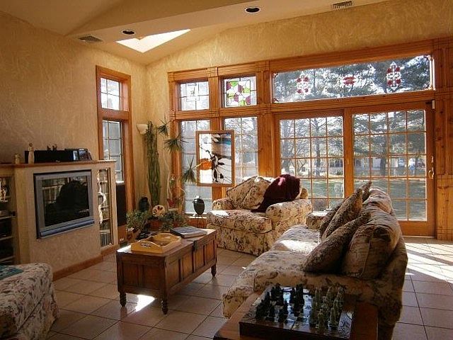 1st image of 65 E Georgianna Dr