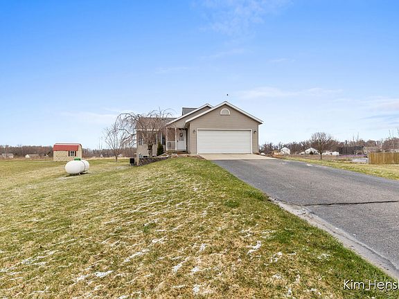 5th image of 2303 Winston View Dr NE