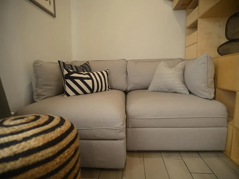 315 W 3rd St #6A — Photo 10