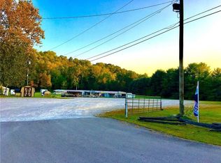 5515 State Road 46 Rd E, Nashville, IN 47448