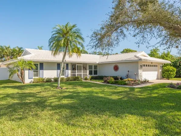 2935 Captiva Way, Sarasota, FL 34231