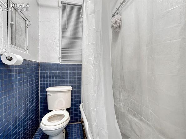 denver-colorado-444454095 picture