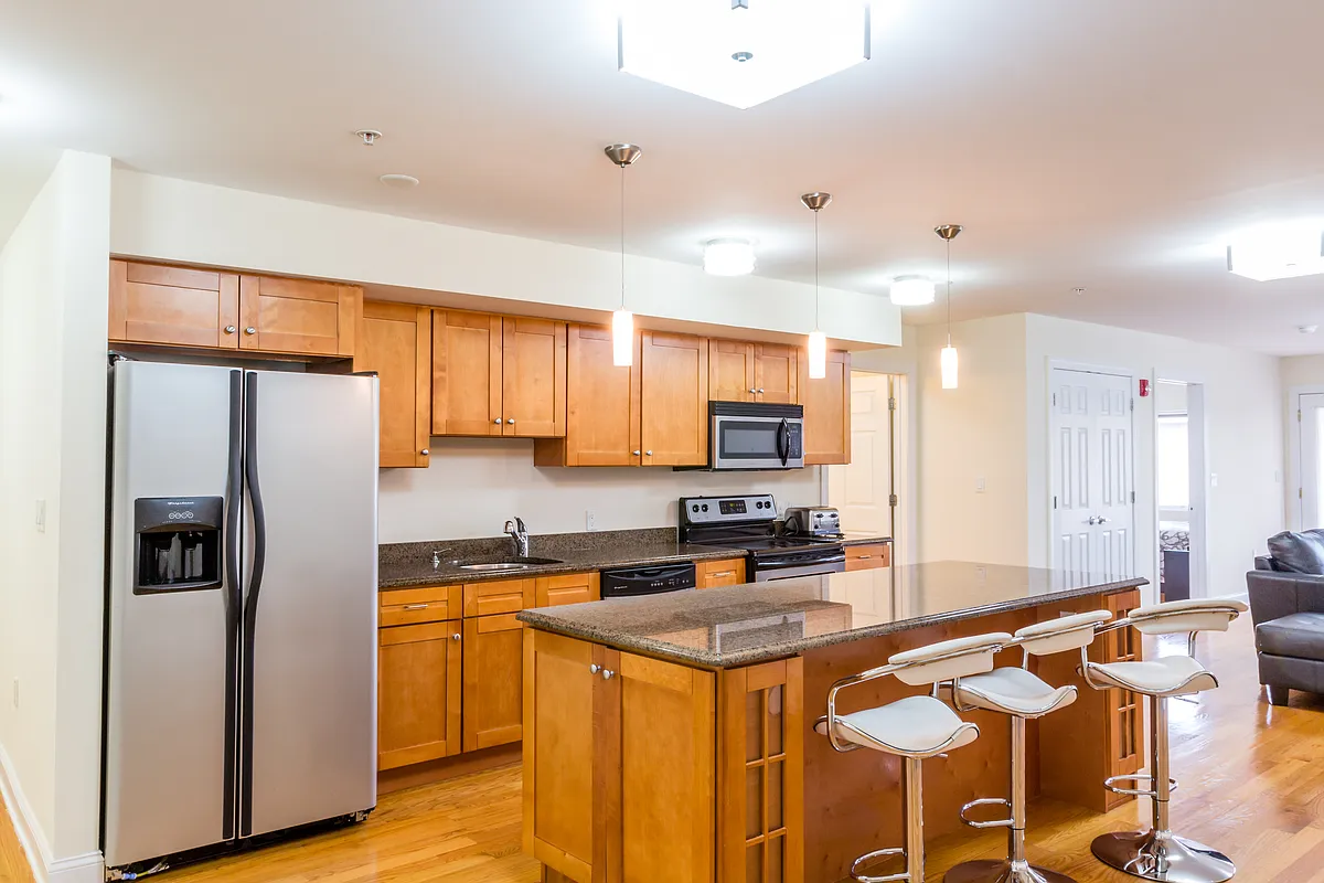 Building Photo - 411 E Brinkerhoff Ave #307