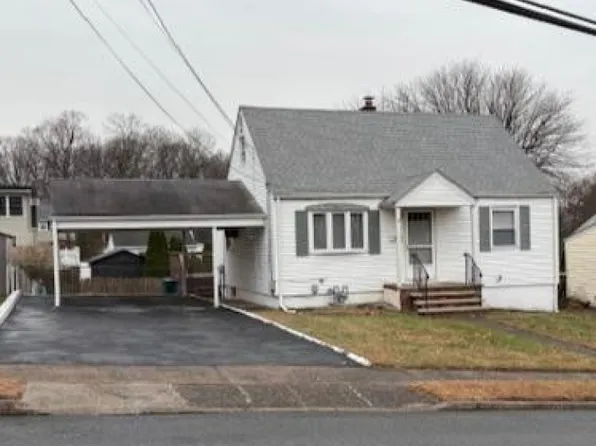 22 Overmount Ave, Woodland Park, NJ 07424