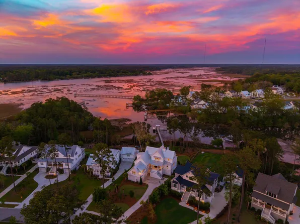 3875 Sawyers Island Dr, Mount Pleasant, SC 29466